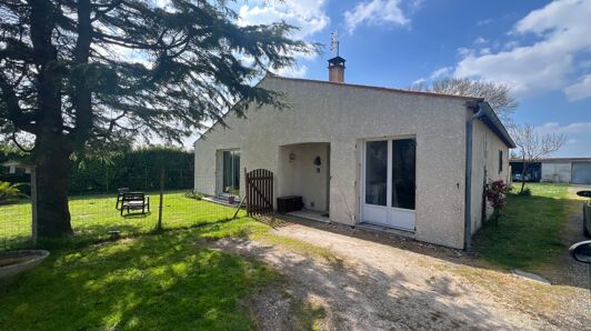 Maison à vendre à Arces