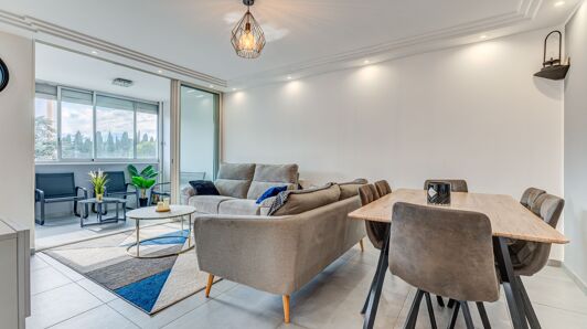 Appartement à vendre à Nice - Caucade