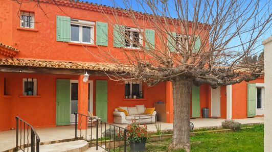 Maison à vendre à Saint-Cannat