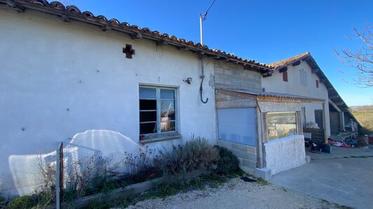 Maison à vendre à Puycornet