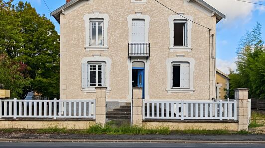 Maison à louer, 154m², Saint-Astier