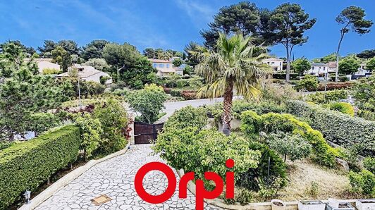 Maison à vendre à Sanary-sur-Mer - La Cride - Beau Cours