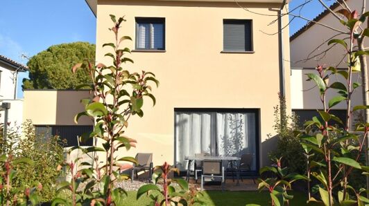 Maison à vendre à Saint-Geniès-des-Mourgues