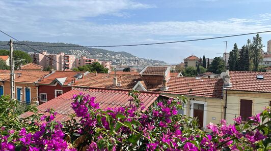 Maison à vendre à Nice - Bas-Cimiez