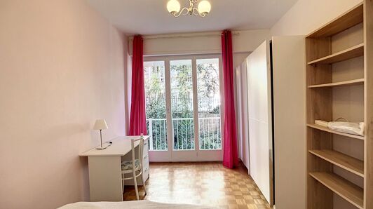 Appartement à louer à Nice - Cimiez vignette-9