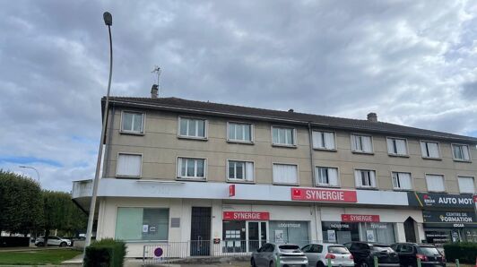 Appartement à louer, 71m², Melun
