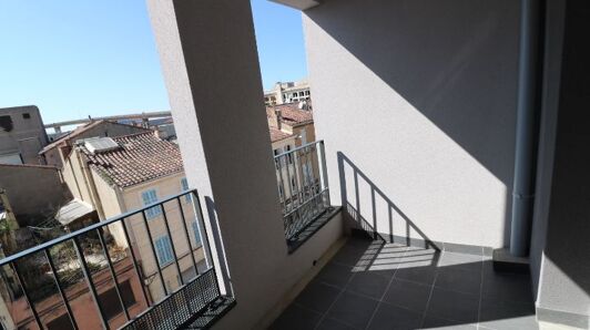 Appartement à louer à Marseille 15 - Euroméditerranée vignette-19