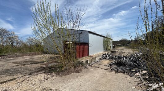Entrepôt à vendre à Farges-Allichamps vignette-13