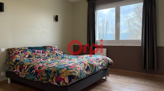 Appartement à louer, 82m², Valleiry