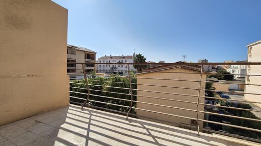 Appartement à vendre à Sanary-sur-Mer - Centre-ville - Port
