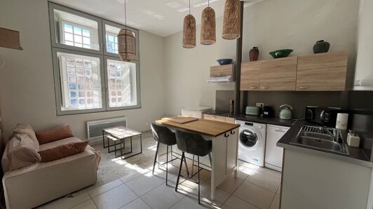 Appartement à louer à Castres - Centre-ville - Ecusson