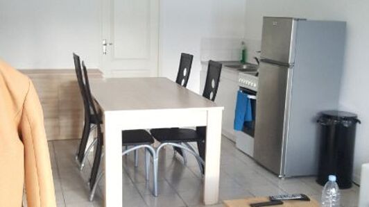 Appartement à louer à Ons-en-Bray vignette-3