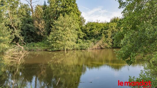 Terrain à vendre à Monampteuil