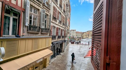 Appartement à vendre à Bayonne - Centre-ville - Hôtel de Ville