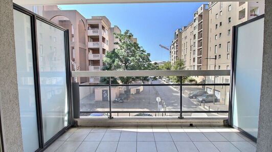 Appartement à vendre à Marseille 10 - La Capelette vignette-3