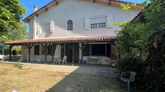 Maison à vendre à Roquefort