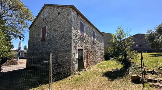 Maison à vendre à Lablachère