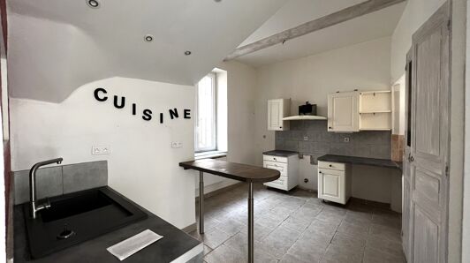 Maison à vendre à Castelnau-de-Guers