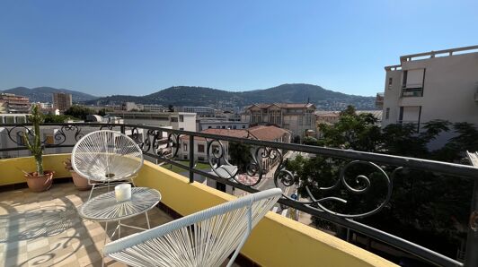 Maison à vendre à Nice - Bas-Cimiez