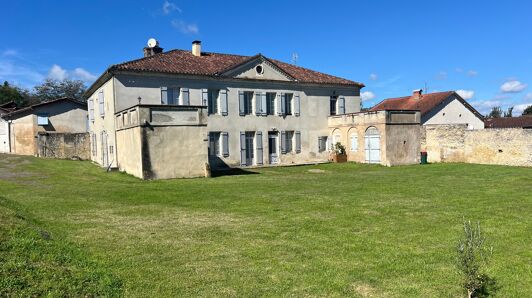 Maison à vendre à Roquefort