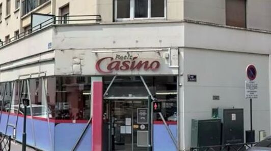 Local commercial à louer à Clichy - Entrée de Ville vignette-3