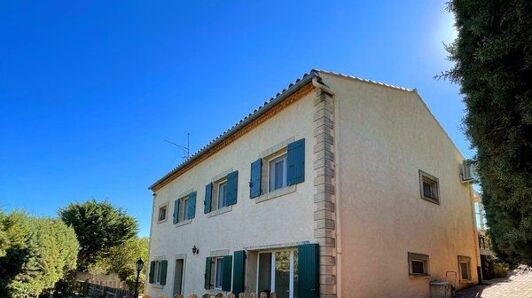 Maison à vendre à La Roque-d'Anthéron
