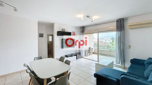Appartement à louer, 71m², Porto-Vecchio