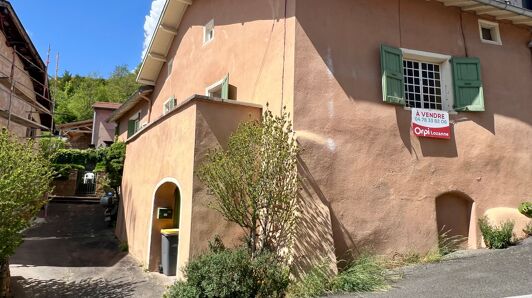 Maison à vendre à Létra