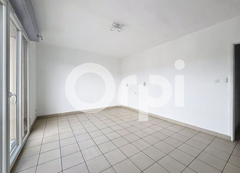 Appartement a louer brive-la-gaillarde - 1 pièce(s) - 28.54 m2 - Surfyn