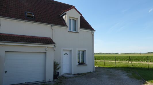 Maison à vendre à Suèvres