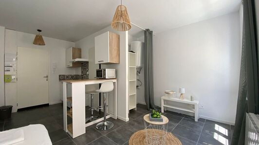 Appartement à louer à Castres - Centre-ville - Ecusson