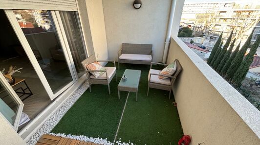 Appartement à vendre à Marseille 10 - La Capelette vignette-1
