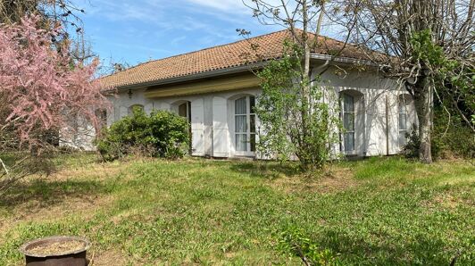 Maison à vendre à Saint-Loubès