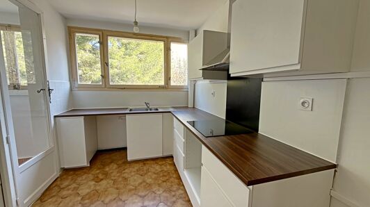 Appartement à louer à Marseille 8 - Pointe Rouge vignette-16