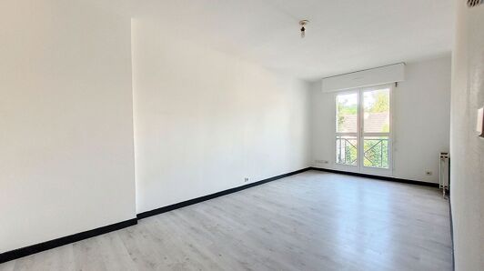 Appartement à louer à Nogent-sur-Oise - Mairie - République vignette-10