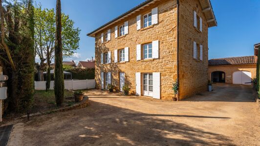 Maison à vendre à Saint-Germain-sur-l'Arbresle