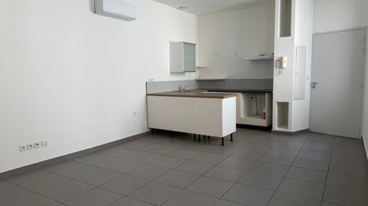 Appartement à louer, 44m², Beaucaire