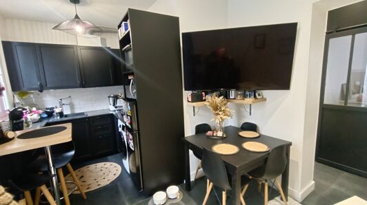 Appartement à vendre à Créteil - Bords de Marne vignette-1