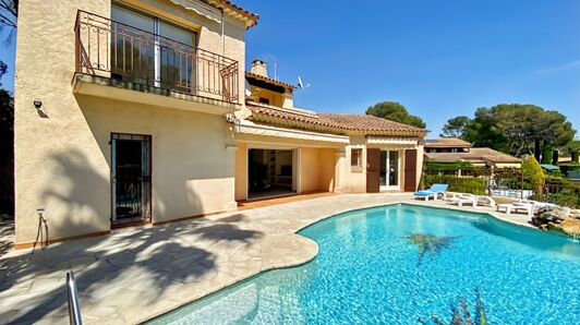 Maison à vendre à Fréjus - La Tour de Mare